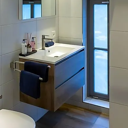 Canal View Bed & Breakfast Amsterdam